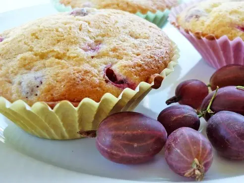 Letní angreštové muffiny